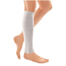 Medi Circaid Silver Non-Compressive Knee